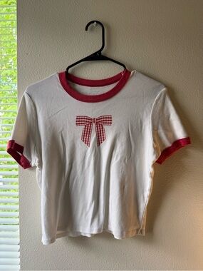 Full Tilt (Tilly’s) Red Bow Cropped T Shirt